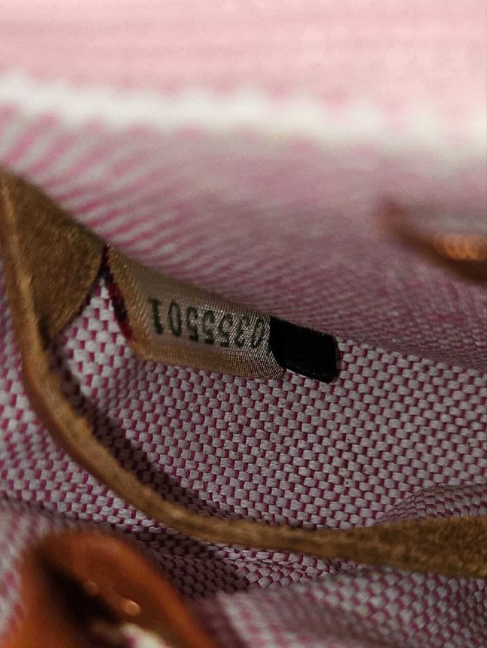 Dooney & Bourke Cream and Brown Leather Duck Crossbody - Picture 7 of 8